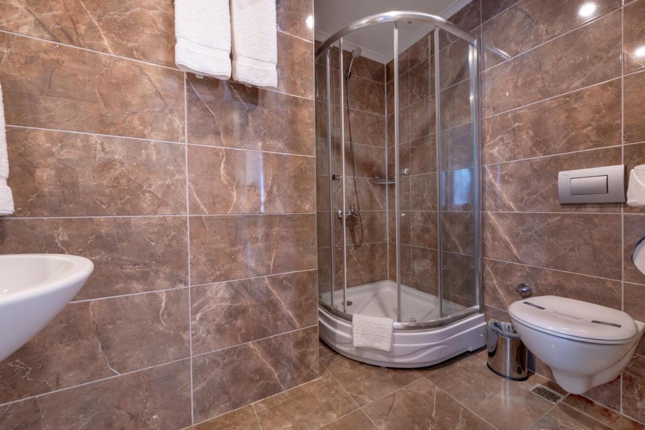 A Hotel Сиде Экстерьер фото